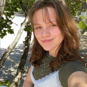 Meet your Posher, Azlen